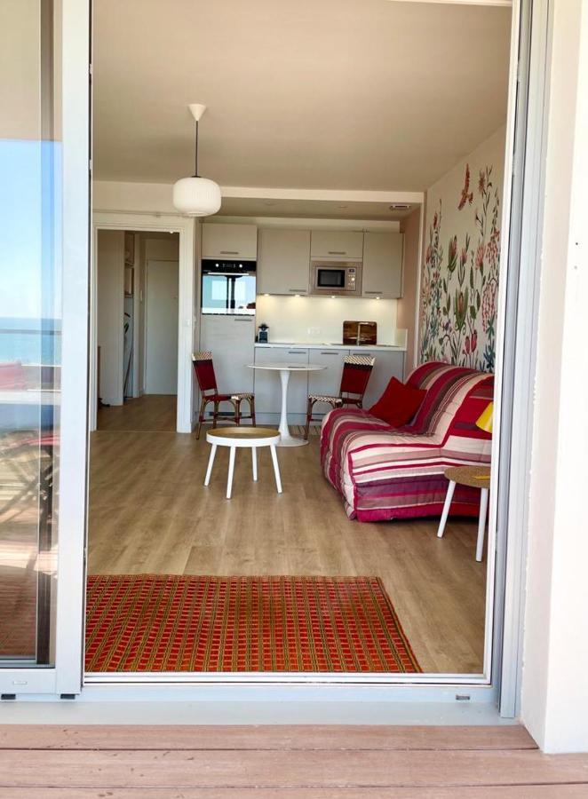פורנישי Large Studio Direct Access To The Beach מראה חיצוני תמונה